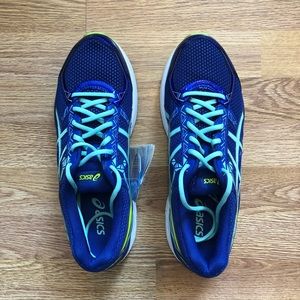 ASICS Gel Exalt - New- Ladies Size 11 - Blue